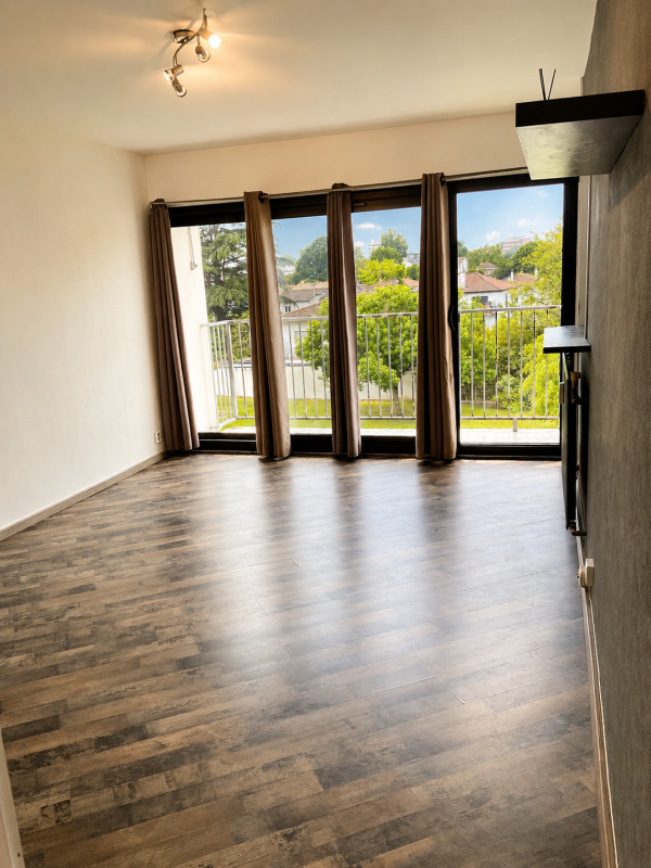 Offres de location Studio Talence 33400