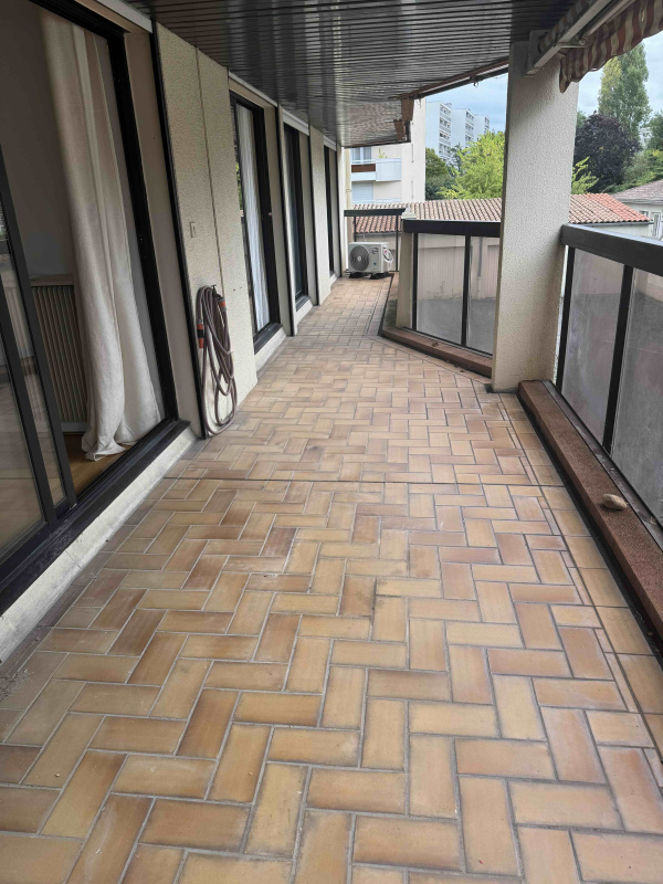 Offres de location Appartement Bordeaux 33200