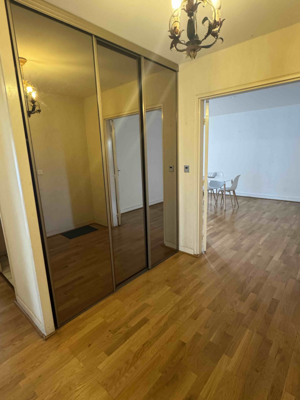 Offres de location Appartement Bordeaux 33200